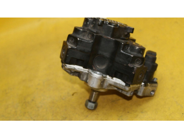 Vstřikovací čerpadlo 057130755G   Audi A8 S8 D3 4E     