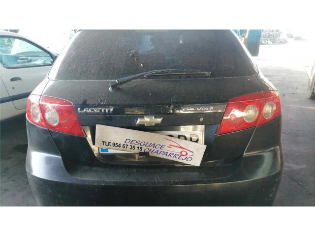 Задний фонарь левый     Daewoo Lacetti   