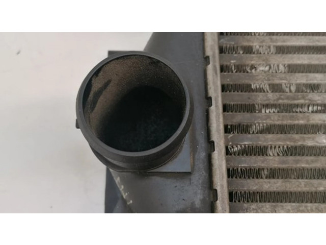 Интеркулер  A9065010101, 880587WD   Mercedes-Benz 309 2.2