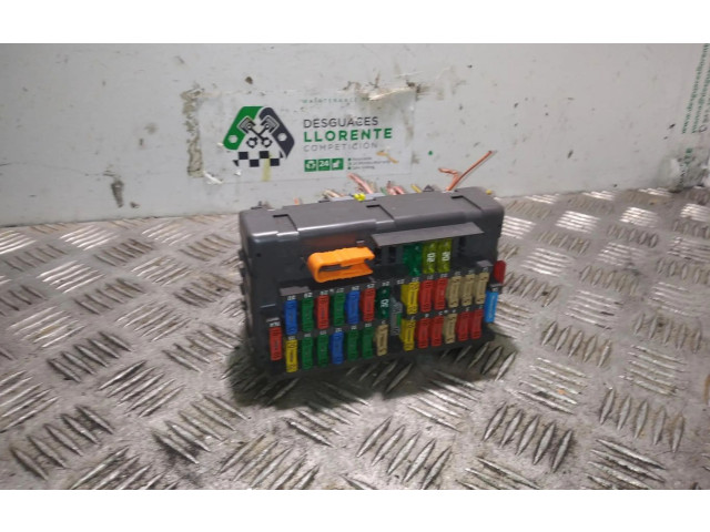Zpětné zrcátko  Peugeot 406   9459288180, 9459288180  