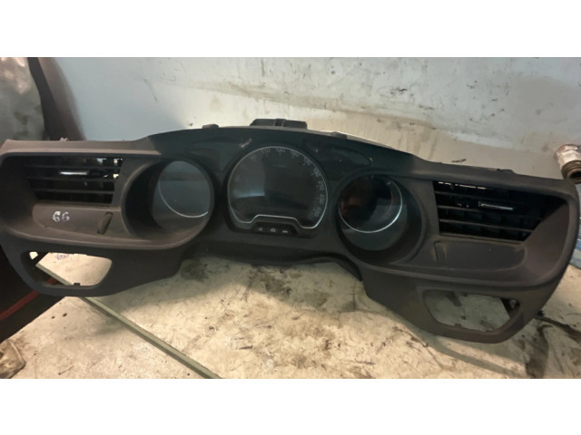 Панель приборов 9682387877, 9682386677   Citroen C5       