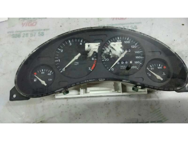 Přístrojová deska  Opel Corsa B 1996 90386326, 110008868  