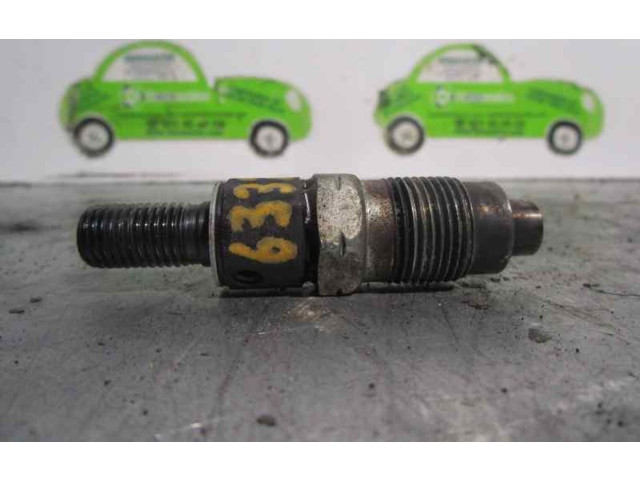Форсунка 2367027030    Toyota Avensis T220  2CTE 