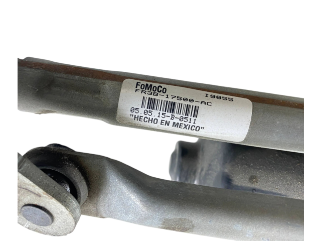 Интеркулер  FR3B17500AC, W000048326   Ford Mustang VI 