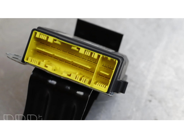 Блок подушек безопасности A1179001702, A1179017301   Mercedes-Benz GLA W156