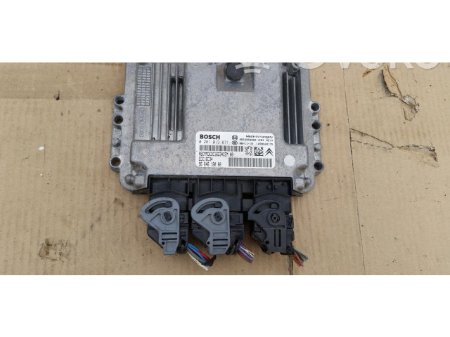 Блок управления двигателем ECU    Peugeot Partner