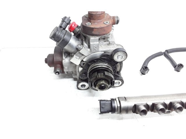 Vstřikovač 31272896, 30777759   Volvo XC60    D5244T15 