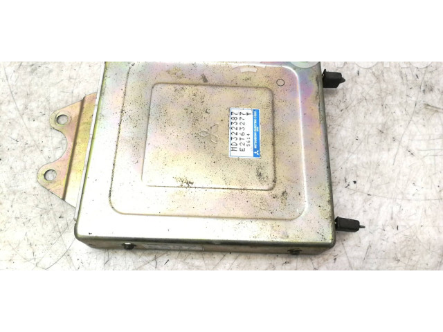 Блок управления двигателя MD322387, E2T63277   Mitsubishi Carisma