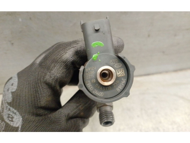 Vstřikovač 338002A400, 0445110256BOSCH   Hyundai Matrix    D4FA 
