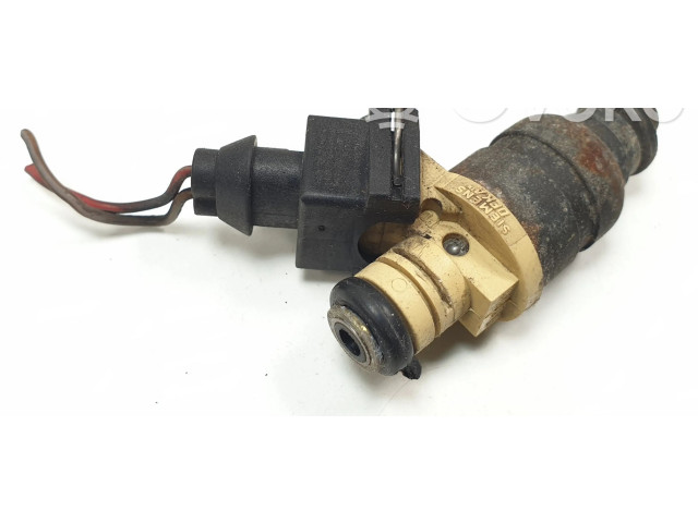 Комплект форсунок 1521390    Mini One - Cooper R50 - 53 для бензинового двигателя  0