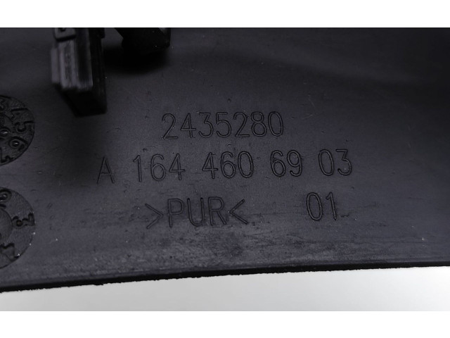 Руль Mercedes-Benz ML W164  2005 - 2011 года A1644606903, 2435280      