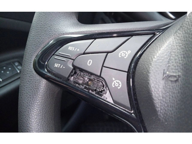 Vstřikovač    Renault Zoe    5AQ605 