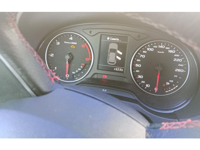 Přístrojová deska  Audi A3 S3 A3 Sportback 8P 2014   