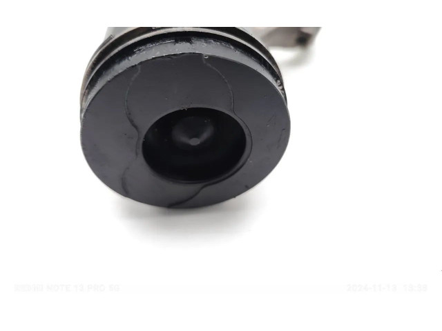  Поршень с шатуном F9Q803;F9Q804;F9Q816;F9Q818 F9Q803, F9Q804  Renault Megane II  