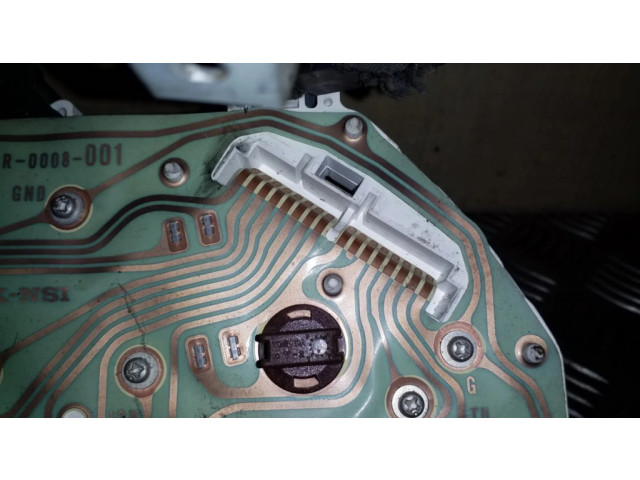 Панель приборов LR0008001, YWY100340   Land Rover Freelander       