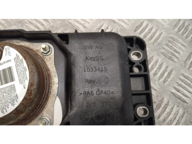 Подушка безопасности пассажира 8V0880204D   Audi A3 S3 8V