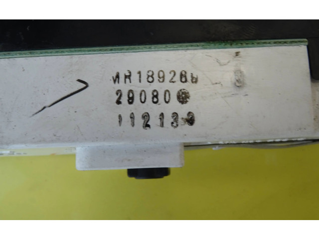 Дисплей    MR189269, 29090   Mitsubishi Colt