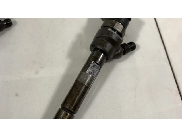 Форсунка 779844604    BMW 3 E90 E91 для дизельного двигателя  2