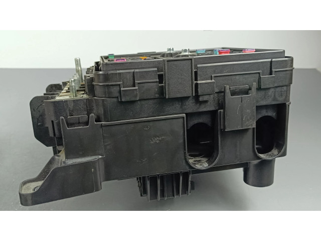   Pojistková skříňka 68347003AE   Jeep Grand Cherokee WL 2022