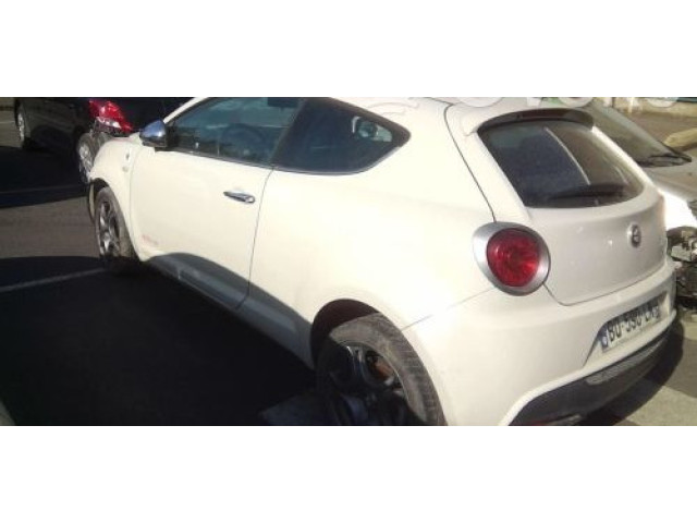 Зеркало электрическое        Alfa Romeo Mito   -  года   