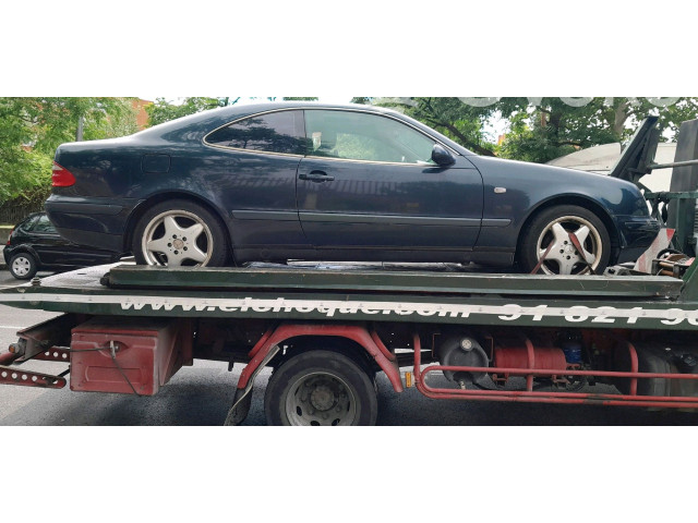 Volant Mercedes-Benz CLK A208 C208 1997 A1704600103  