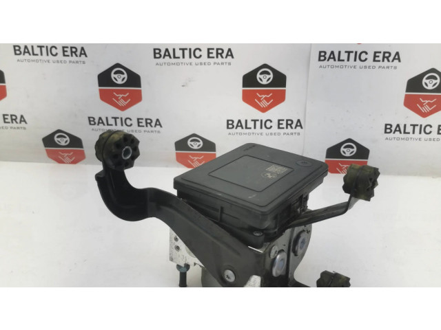 Jednotka ABS 6875559   BMW 4 F36 Gran coupe 2014