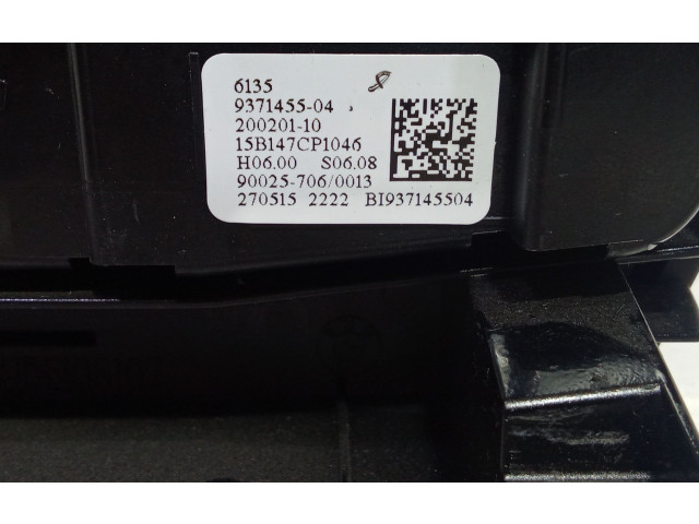 Řídící jednotka 937145504   BMW 2 F22 F23 2017