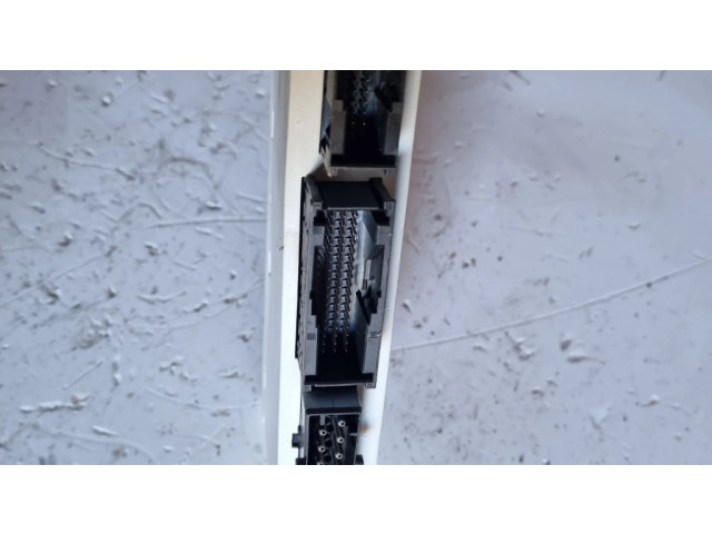Блок комфорта 613583855439, 689667   BMW 3 E46   