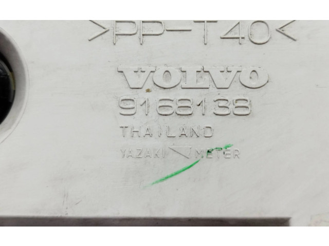Přístrojová deska  Volvo S70  V70  V70 XC 1998 9168138, 9168386  