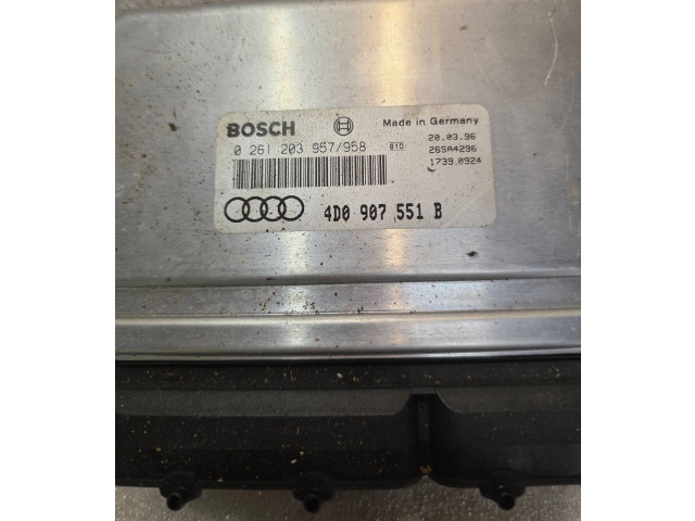 Řídící jednotka 0261203957, 4D0907551B   Audi A6 S6 C4 4A 1996
