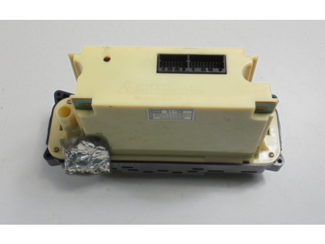 Блок управления климат-контролем MR398016, MR398016   Mitsubishi Carisma