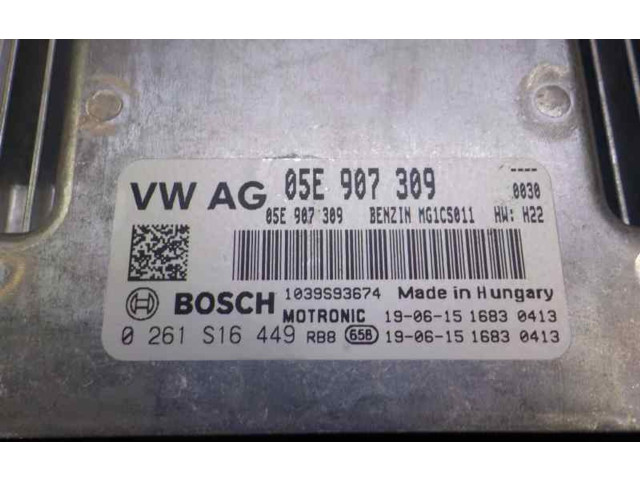 Блок управления двигателя 05E906018DAGBS, 05E907309   Audi A1