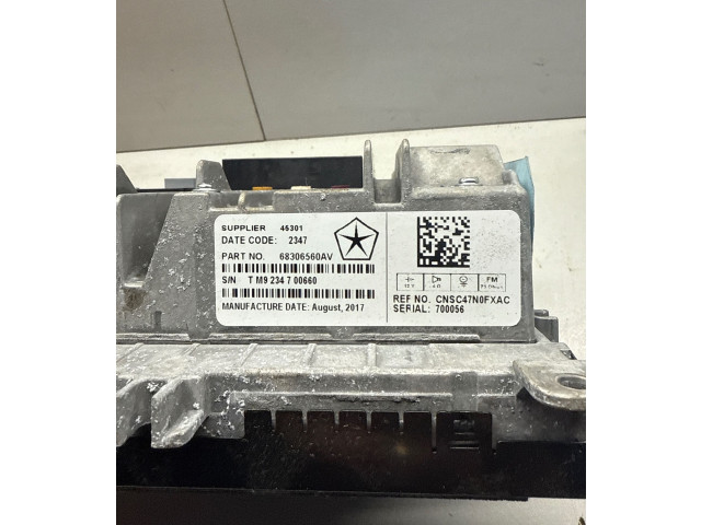 Дисплей    68306560AV, M9234700660   Dodge Durango