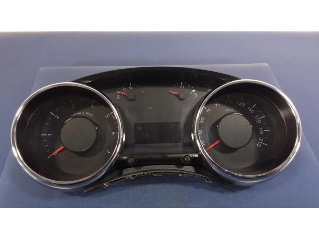 Přístrojová deska  Peugeot 5008 2009 9666174880  