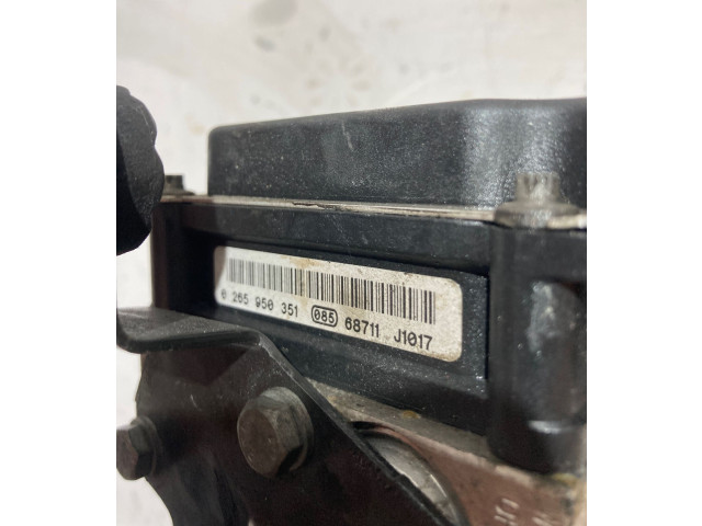 Блок АБС 6773014, 6773012   BMW  X5 E53  1999 - 2006 года