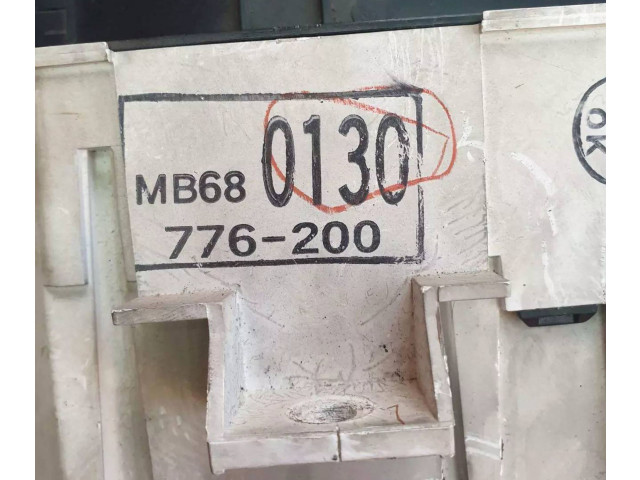 Панель приборов MB680130   Mitsubishi Space Wagon       