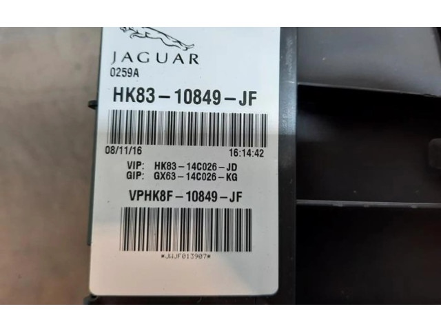 Přístrojová deska  Jaguar F-Pace 2017 HK8310849JG  