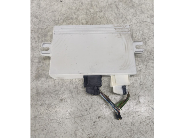 Píst 66216921415   BMW 3 E46     