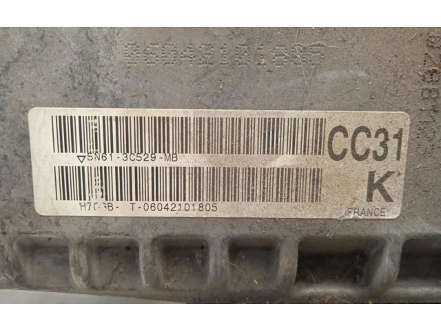 Volant Mazda 5  5N613C529MB  