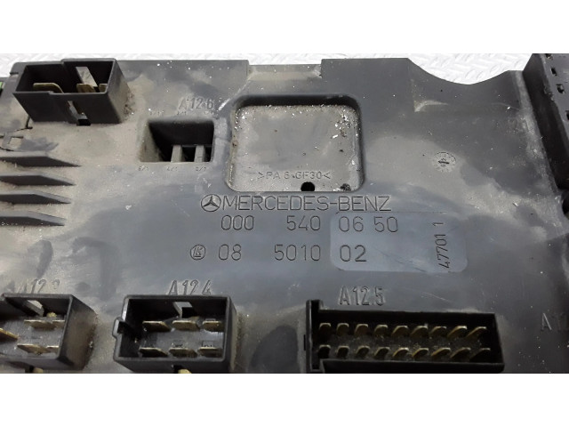   Pojistková skříňka 0005400650   Mercedes-Benz Vito Viano W638 2002