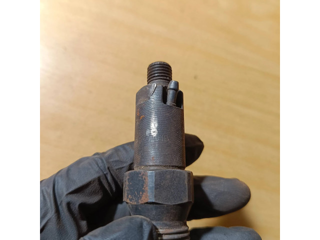 Vstřikovač LCR6730701B   Ford Sierra  pro naftový motor 2.3  