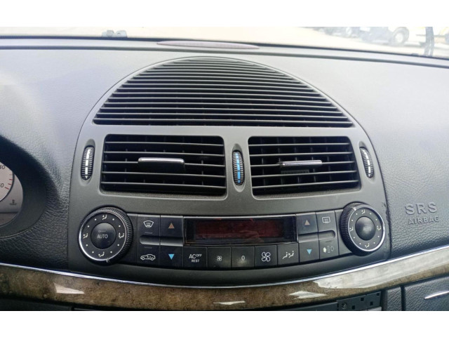 Блок управления климат-контролем    Mercedes-Benz E W211