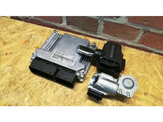 Комплект блоков управления A6461509777, 0281014661   Mercedes-Benz C W203