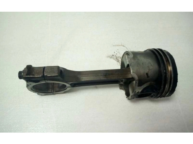 Píst CONBIELA   Renault Kangoo I    K9K A7 