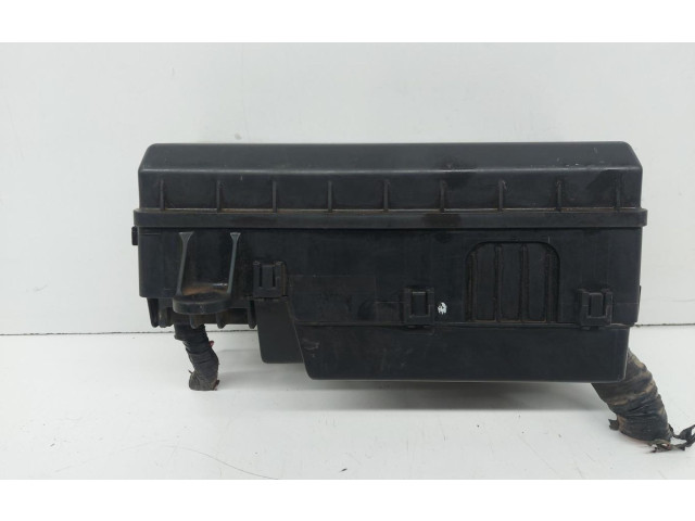   Pojistková skříňka PR06900000   Mitsubishi L200 2010