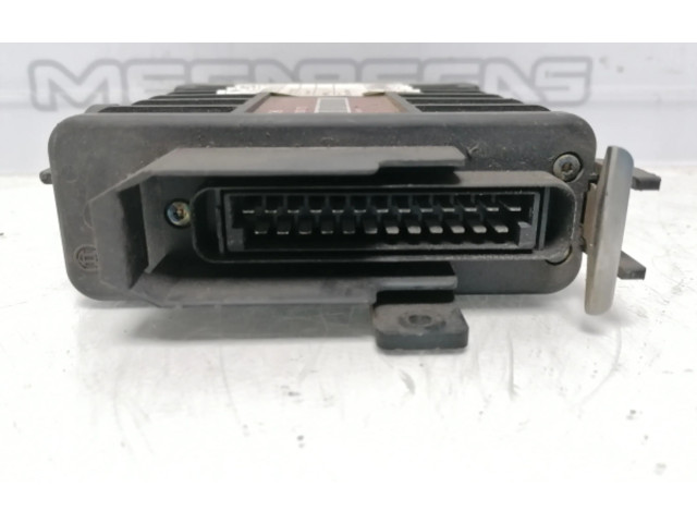 Řídící jednotka 0280000751   Peugeot 106 