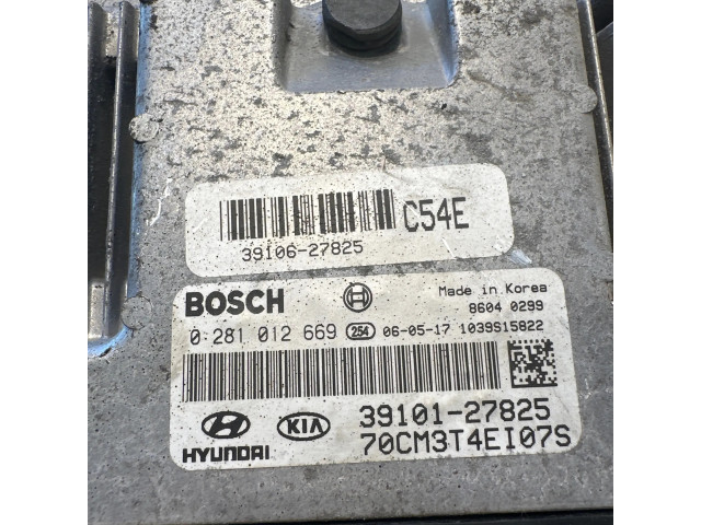 Блок управления двигателя 0281012669, 3910127825   Hyundai Santa Fe
