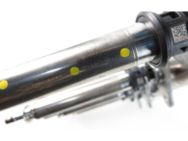Vstřikovací lišta 0261545116, A2700701400   Infiniti Q30  pro benzínový motor 2.0 M 270 DE20 (270.920) 