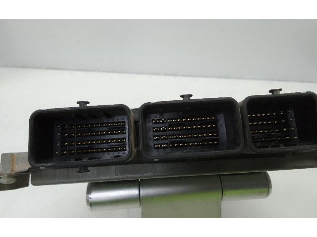 Блок управления двигателя DEA040060   Nissan Micra