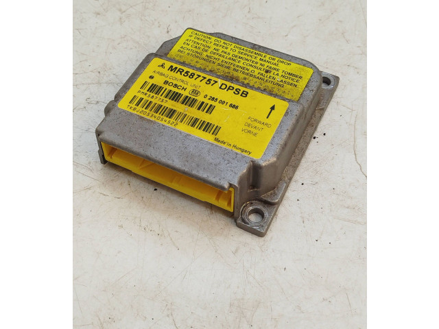 Блок управления надувных подушек MR587757, 0285001686   Mitsubishi Colt